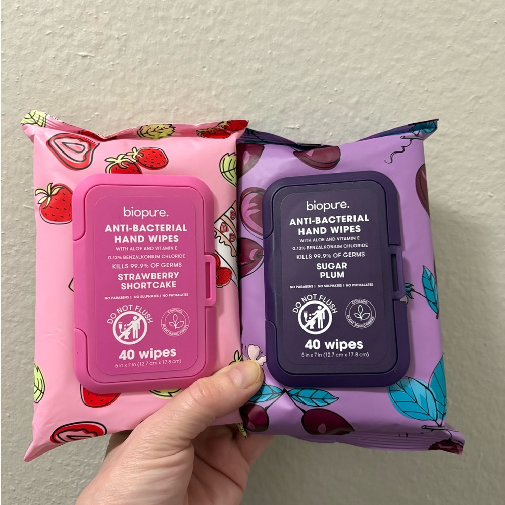 Biopure Anti-Bacterial Hand Wipes - Strawberry Shortcake & Sugar Plum